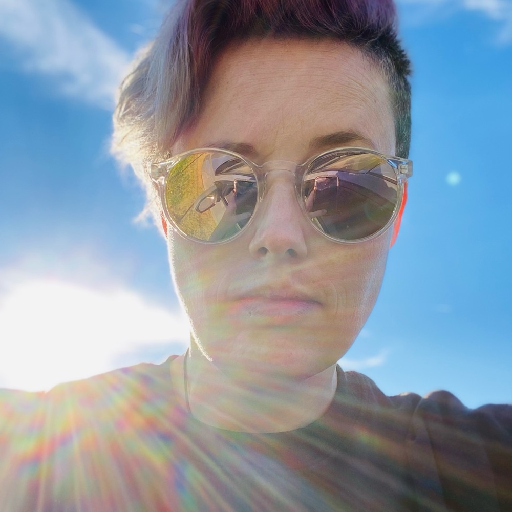 Meet your Posher, Danielle